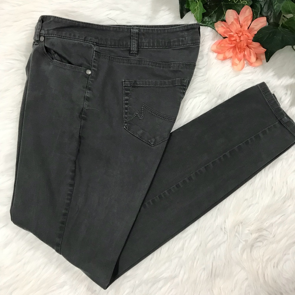 Max Jeans Gray Brushed Denim Skinny Jeans
